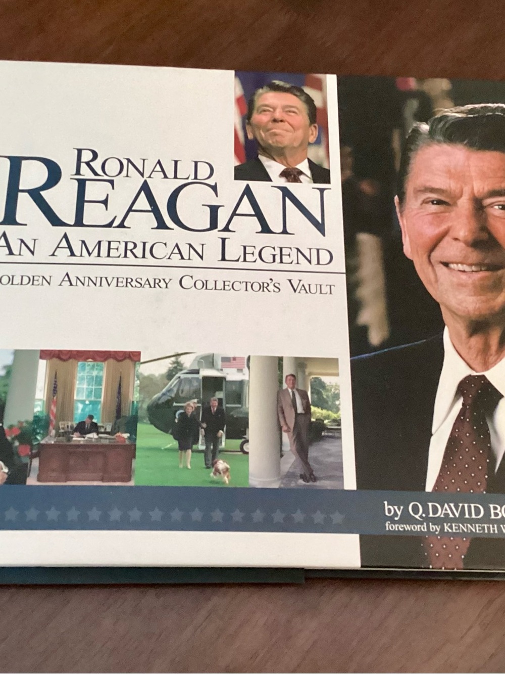 Ronald Reagan: An American Legend Collector's Vault - Blue/White Hardcover